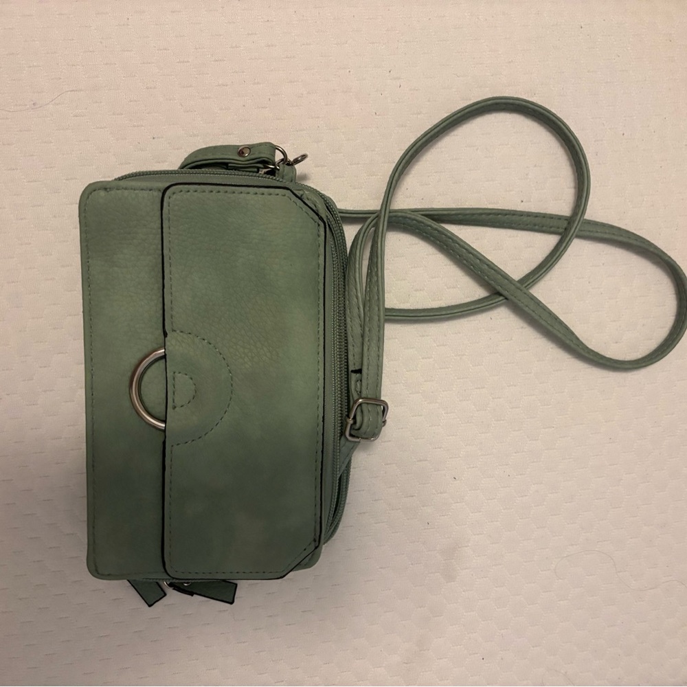 Bueno Stylish Mint Crossbody Bag